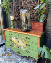 Load image into Gallery viewer, Sunlit Serenade