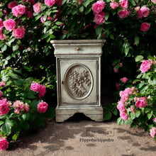 Load image into Gallery viewer, Velvet Cascade Left