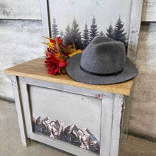 Load image into Gallery viewer, Cabin Getaway