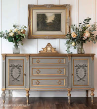 Load image into Gallery viewer, Delicate Motif