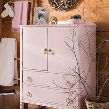 Load image into Gallery viewer, Fusion Mineral Paint English Rose is used for furniture home decor and DIY craft projects