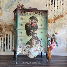 Load image into Gallery viewer, Floral Silhouette