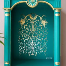 Load image into Gallery viewer, Manor Swirls