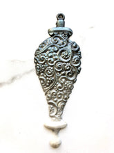 Load image into Gallery viewer, Silver Bells