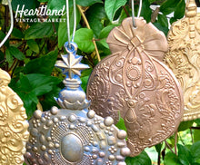 Load image into Gallery viewer, Victorian Adornments