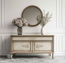 Load image into Gallery viewer, Regal Finasse