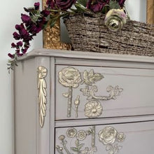 Load image into Gallery viewer, Regal Trimmings