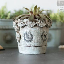 Load image into Gallery viewer, Regal Trimmings