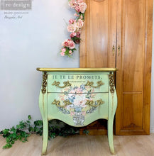 Load image into Gallery viewer, Royal Bouquet