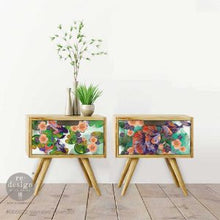 Load image into Gallery viewer, Siamese Splendor