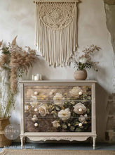 Load image into Gallery viewer, Silent Beauty