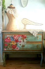 Load image into Gallery viewer, Wondrous Floral II