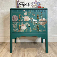 Load image into Gallery viewer, An Afternoon In The Garden