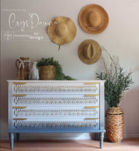 Load image into Gallery viewer, Border Lace II