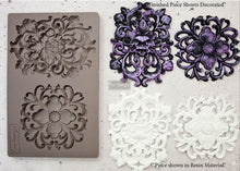 Load image into Gallery viewer, Kingsbury Medallion