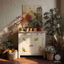 Load image into Gallery viewer, Rustic Amber Petals
