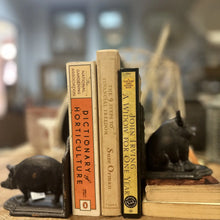 Load image into Gallery viewer, Cast Iron Pig Bookend in Black Rustic Finish-Set 2
