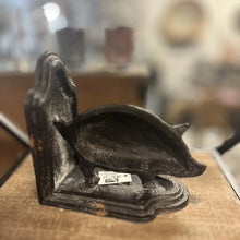 Load image into Gallery viewer, Cast Iron Pig Bookend in Black Rustic Finish-Set 2
