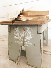 Load image into Gallery viewer, French Laurels
