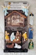 Load image into Gallery viewer, Holy Night Nativity
