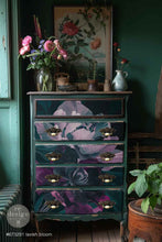 Load image into Gallery viewer, Lavish Bloom
