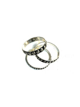 Load image into Gallery viewer, WESTERN BUBBLE METAL BANGLE BRACELET: Large
